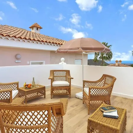 Terrazas Panoramica En Tenerife Chayofa